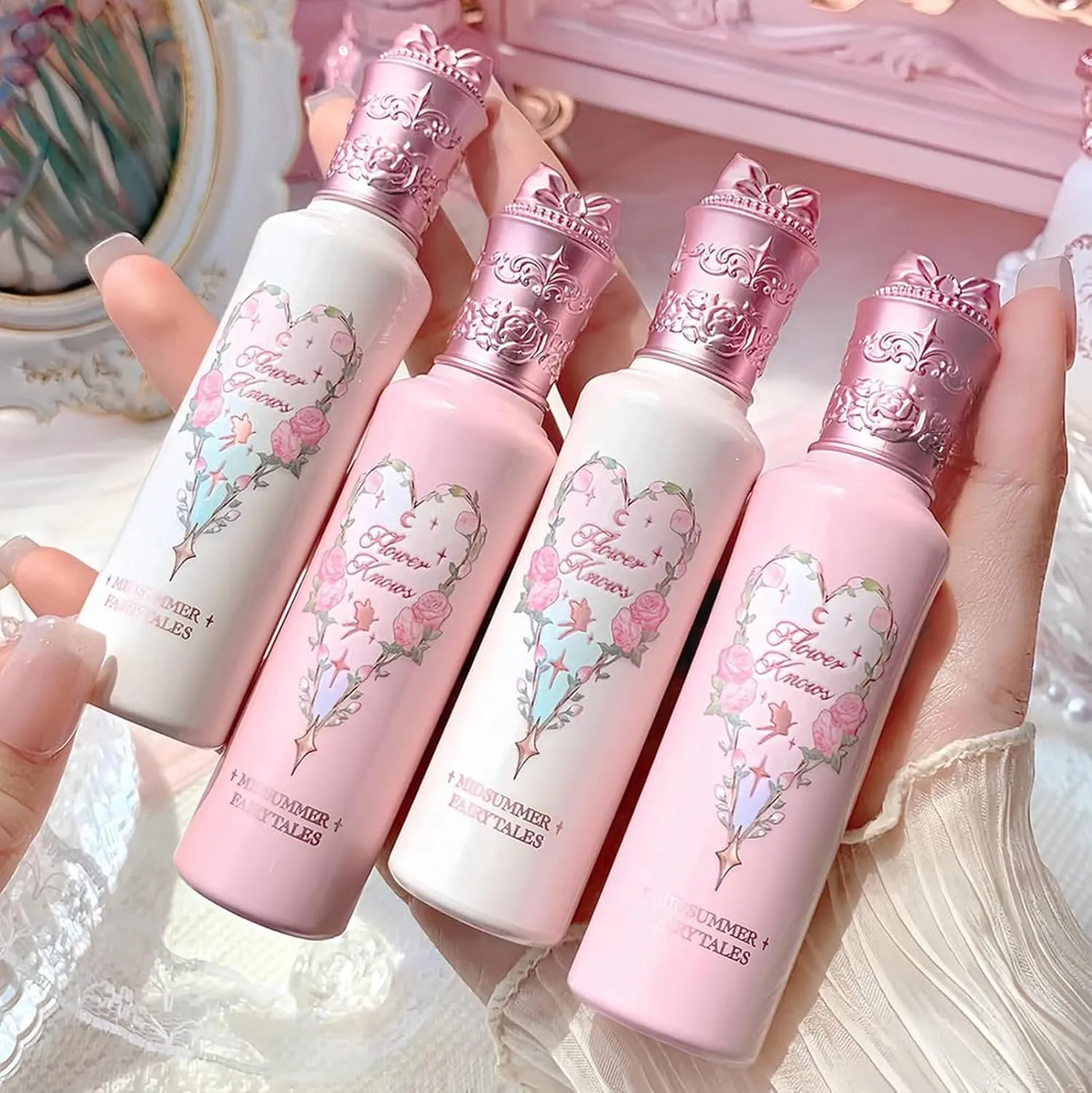 Flower Knows Midsummer Fairytales Liquid Highlighter,Gold Bronze Glitter Highlighter Makeup,Face & Body Illuminator,Blendable & Long-lasting face Highlighter for All Skin Tones(02 Sunset Forest)