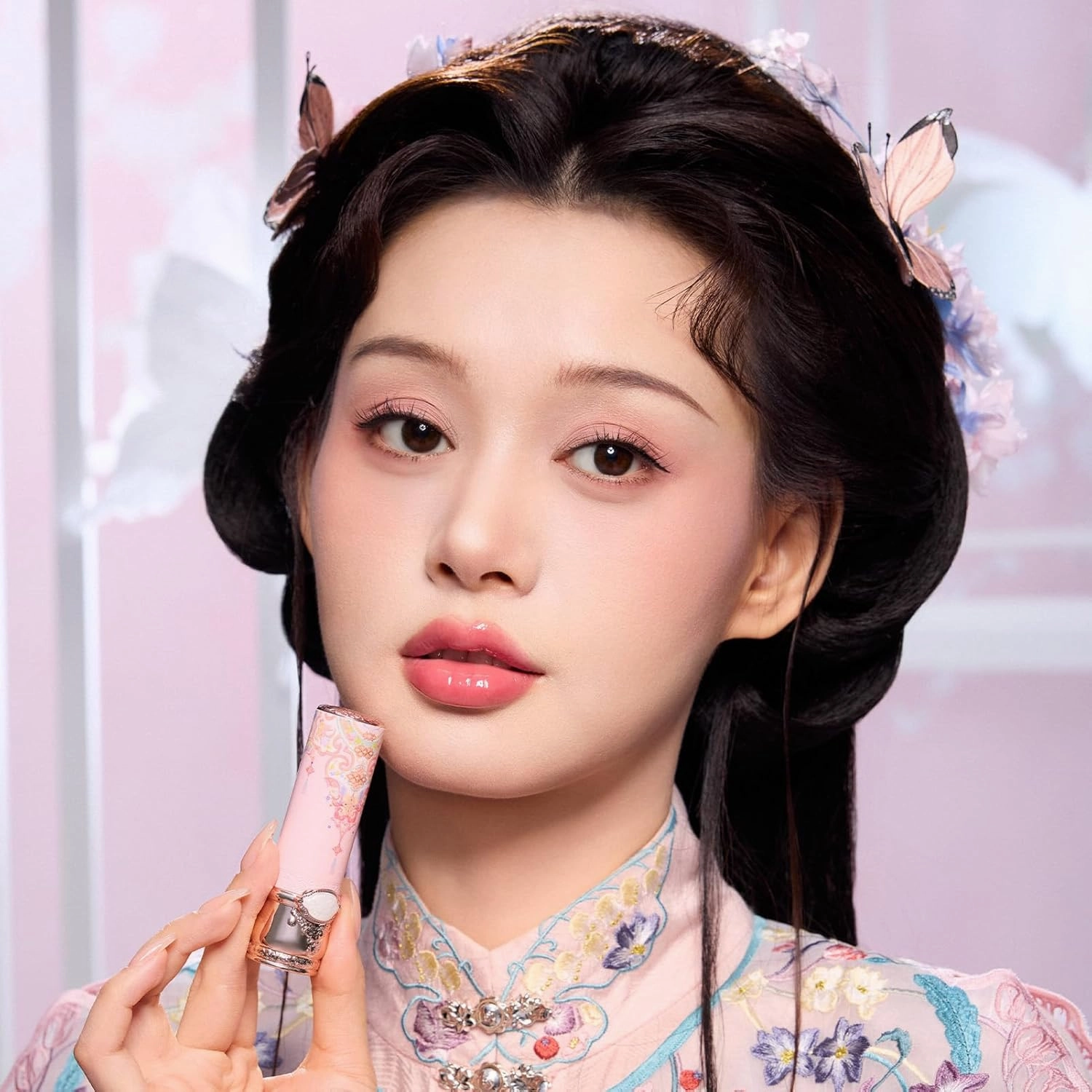 Flower Knows Butterfly Cloud Collar Glossy Lipstick,Hydrating Solid Lip Gloss,Moisturizing Pink Tinted Lip Balm,Long Lasting Lip Gloss in Balm for Girls&Women,Vegan & Cruelty-Free(C05 Peach Blossom)