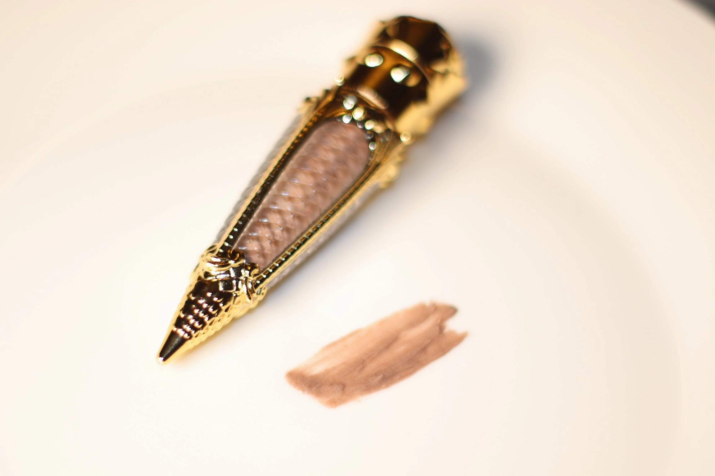 Nude Lust Creamy Lipstick